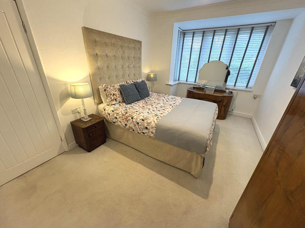 House in North Tyneside, Benton - More