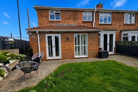 3 bedroom semi-detached house for sale, Allendale Avenue, Wallsend