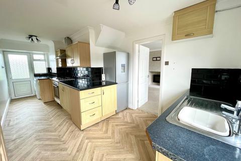 3 bedroom terraced house for sale, Kynaston Place, Cefn Mawr