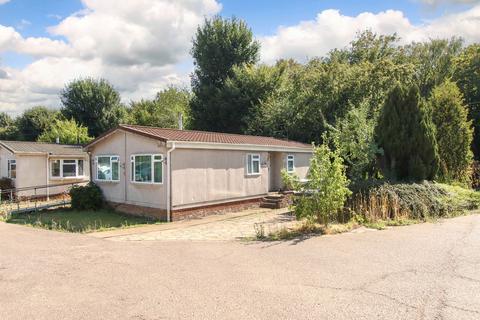 2 bedroom park home for sale, Coppice Farm Park, Tring