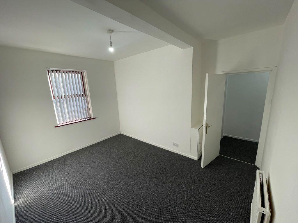 Apartment in Sefton, Liverpool City Region - More