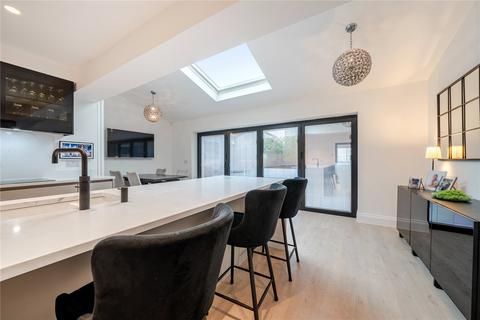 4 bedroom semi-detached house for sale, Mitton Avenue, Rawtenstall, Rossendale, BB4