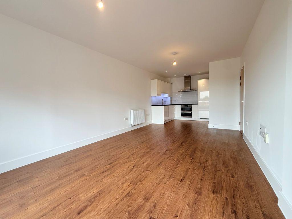 Apartment in London, Colindale Gardens, Colindale - View 3