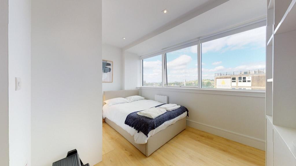 Apartment in Wembley, Preston - View 3