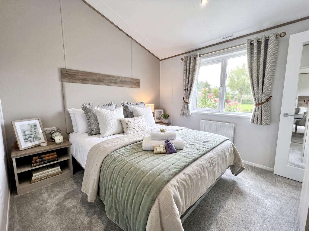 House in Malton - More