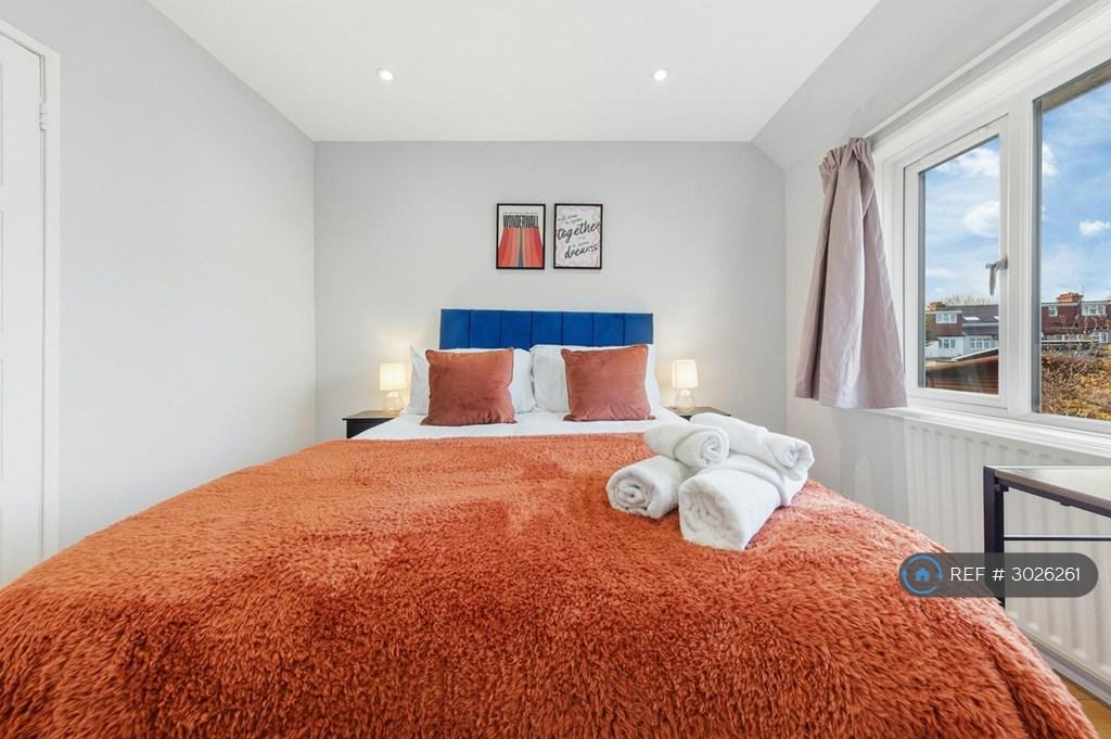 House in London - More
