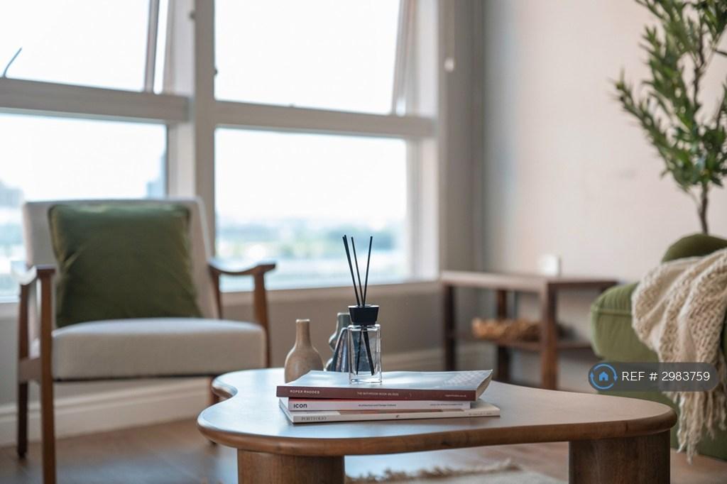 Apartment in London - View 2