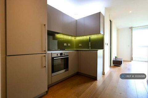 1 bedroom flat to rent, Ottley Drive, London, SE3
