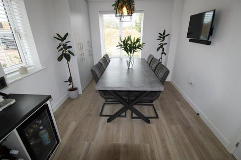 4 bedroom detached house for sale, Newton Leys, Milton Keynes MK3