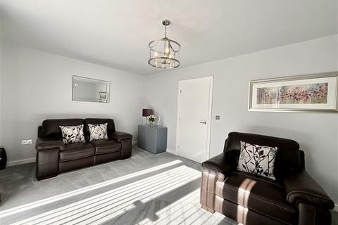 3 bedroom detached house for sale, Fairfields Way, Aston, Sheffield, S26 2HB