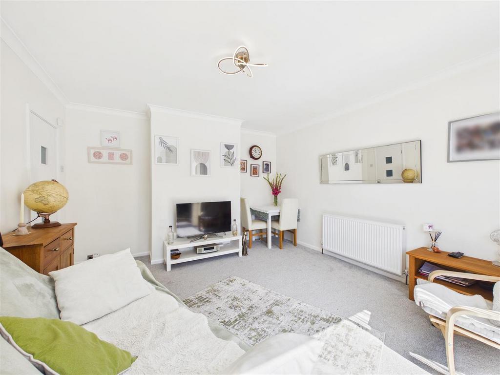 Apartment in Sheffield - View 3
