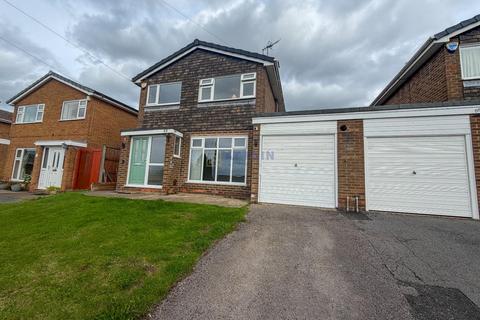 3 bedroom semi-detached house to rent, Crabtree Close, Allestree, Derby