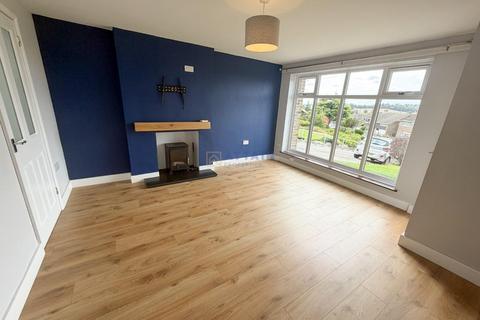 3 bedroom semi-detached house to rent, Crabtree Close, Allestree, Derby