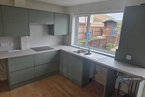 2 bedroom terraced house to rent, Long Craigs Terrace, Burntisland, KY3