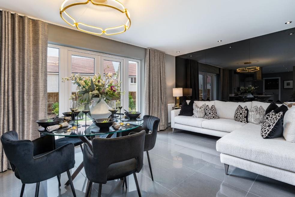 House in Bishopton, Renfrewshire - View 4