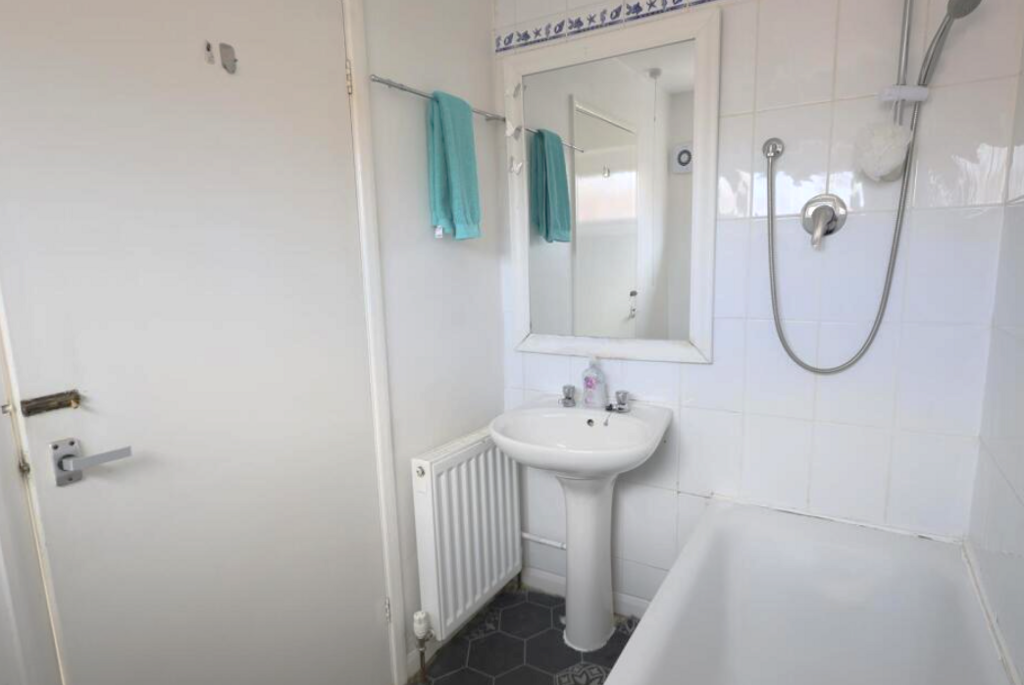 Apartment in Newcastle upon Tyne - More