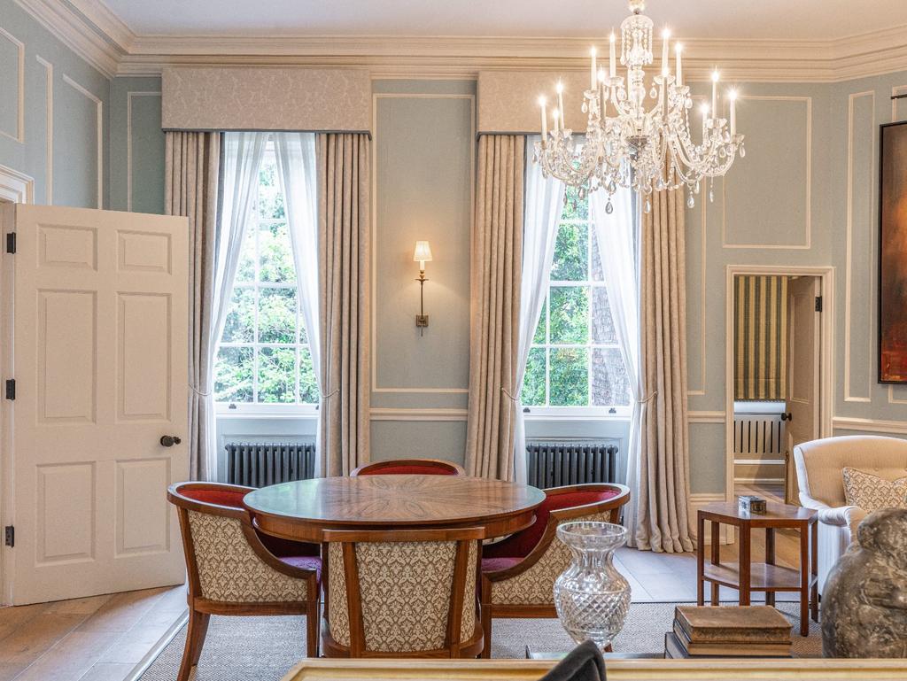 House in London - View 4