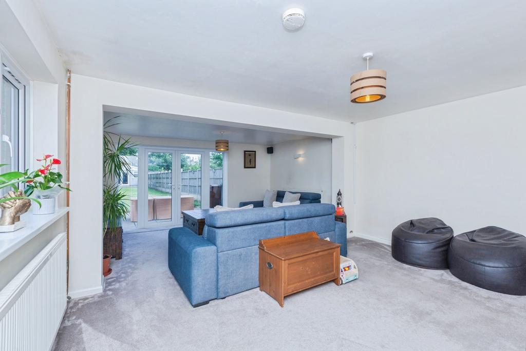 House in Leicester - More