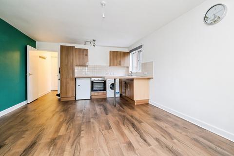 1 bedroom flat for sale, Boultwood Road, Beckton, London, E6