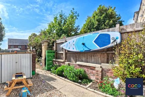 2 bedroom flat for sale, 5 Wyke Road, Dorset DT4