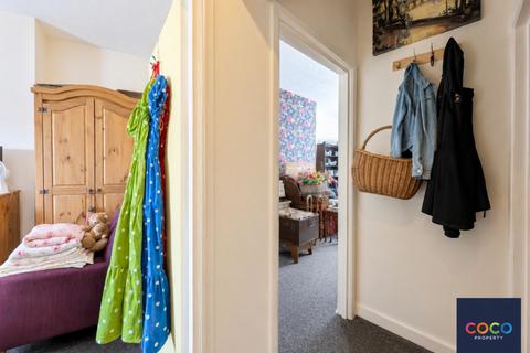 2 bedroom flat for sale, 13 Wyke Road, Dorset DT4