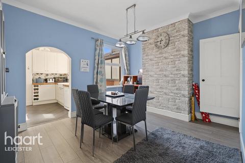 2 bedroom terraced house for sale, Penistone Street, Ibstock
