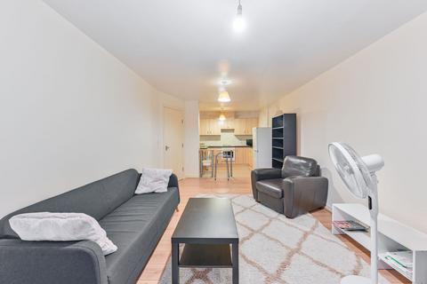 1 bedroom flat to rent, Salamanca Place, SE1, Albert Embankment, London, SE1
