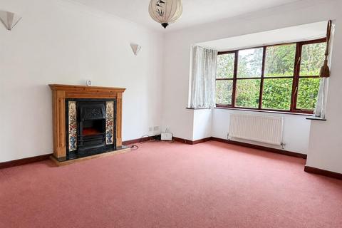 3 bedroom detached house for sale, Lane End, Penley.