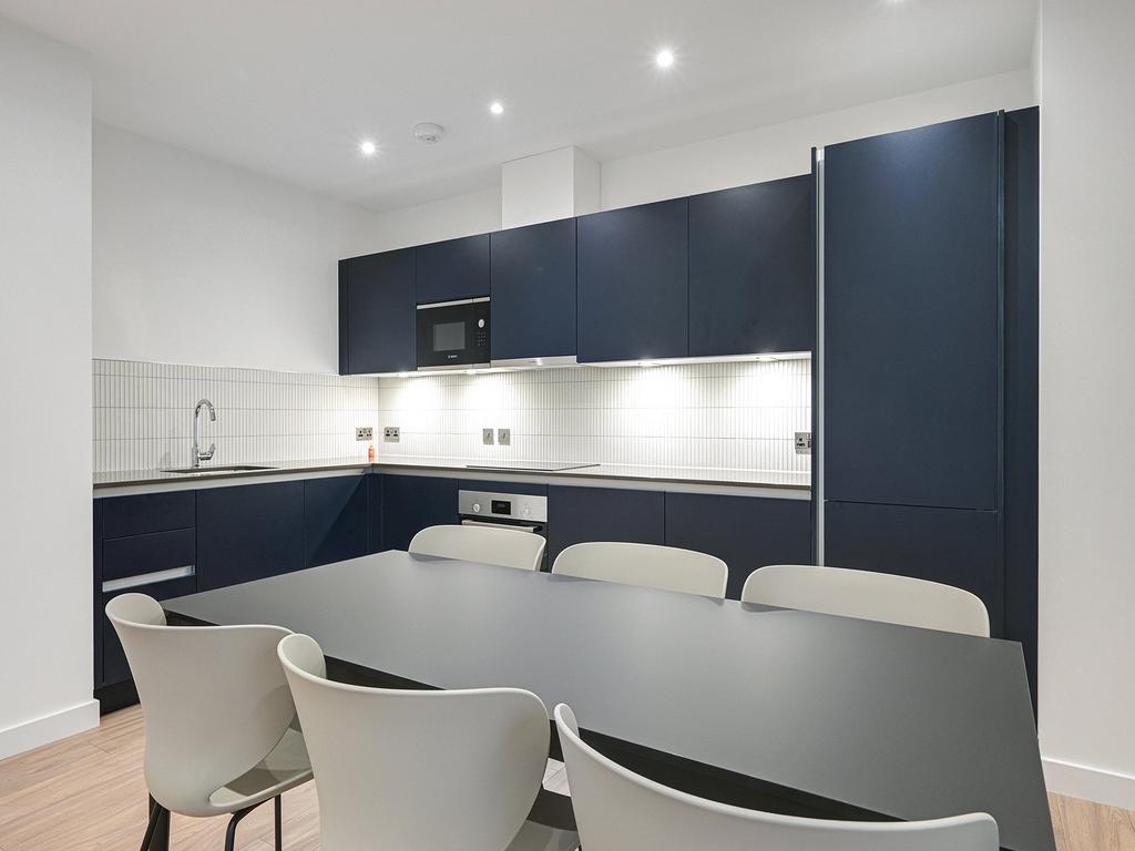 Apartment in London - View 5