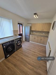 3 bedroom terraced house to rent, Bickleigh Grove, Hull, HU8
