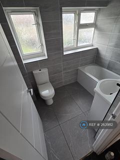 3 bedroom terraced house to rent, Bickleigh Grove, Hull, HU8