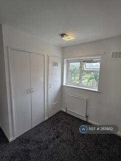 3 bedroom terraced house to rent, Bickleigh Grove, Hull, HU8