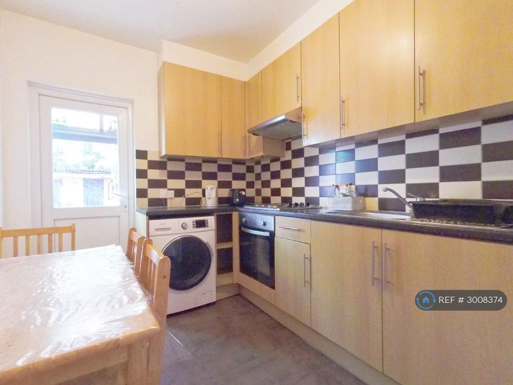 Apartment in London, The Hyde, Colindale - View 4