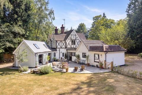 4 bedroom detached house for sale, High Beeches Lane, Handcross