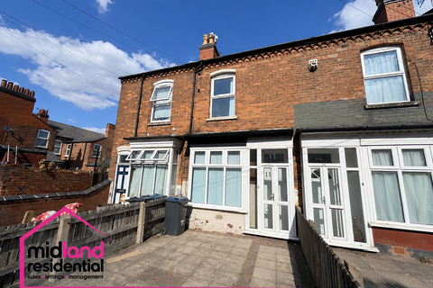 Haliscombe Grove, Aston B6