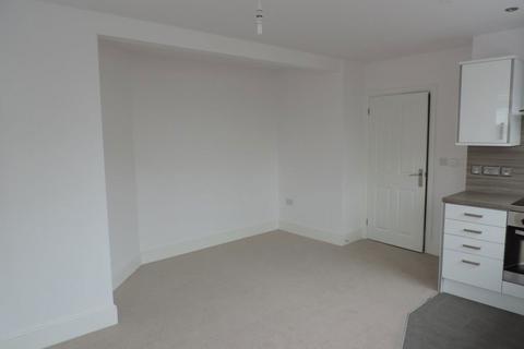 1 bedroom flat to rent, Garrick House, High Street, Peterborough, PE2 8DR