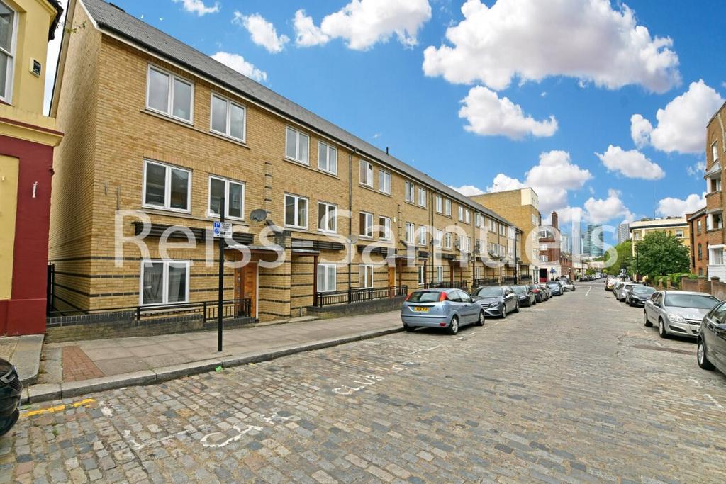 House in Isle of dogs, Docklands,London - View 2