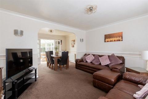 3 bedroom semi-detached house for sale, Frenchum Gardens, Cippenham