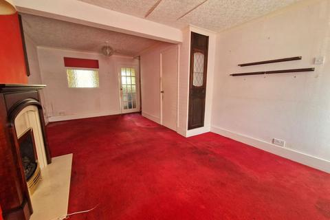 2 bedroom terraced house for sale, Lawrence Road, Biggleswade, SG18