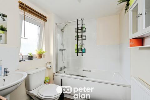 2 bedroom coach house for sale, Tonnant Road, Pentrechwyth, Swansea