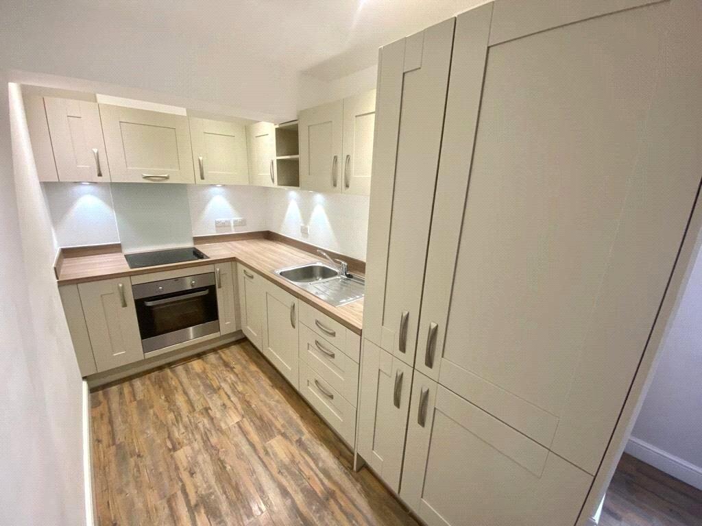 House in Nottinghamshire - View 2