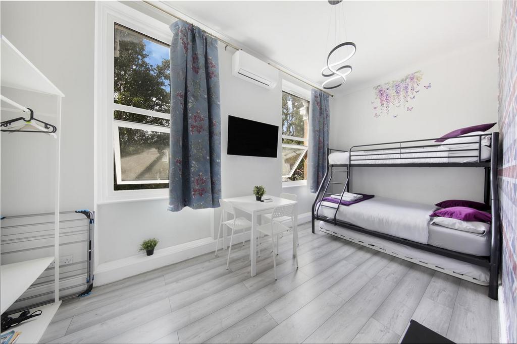 Apartment in Maida Vale - More