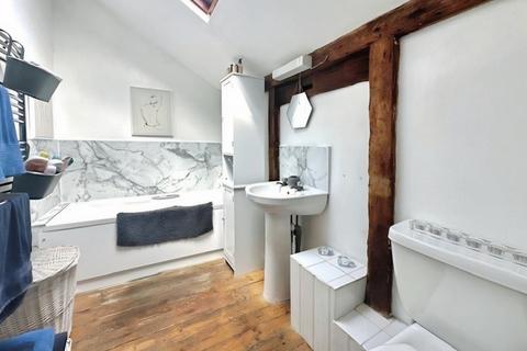 4 bedroom barn conversion to rent, Camps Road, SAFFRON WALDEN, CB10