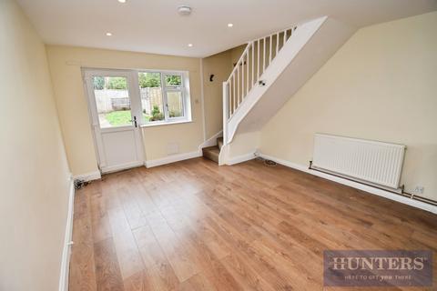 2 bedroom terraced house to rent, Roman Hill, Wigston