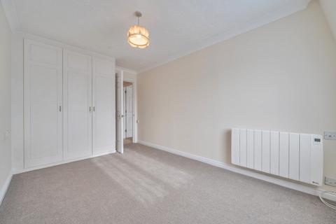 1 bedroom retirement property for sale, Radbourne Court, Draycott Avenue, Kenton, HA3 0BQ