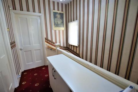 4 bedroom end of terrace house for sale, Ranelagh Road, SOUTHALL, UB1 1DJ