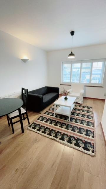 Apartment in London - View 2