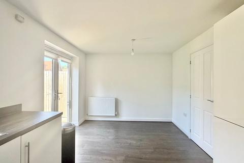 3 bedroom semi-detached house for sale, Gracelands Drive, Bexhill-on-Sea, TN39