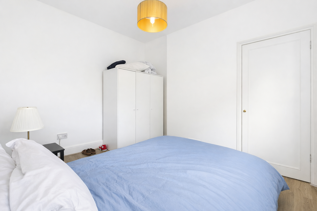 House in Croydon, Addiscombe - View 2