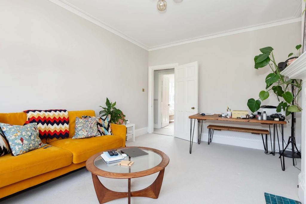 Apartment in Hove - View 5